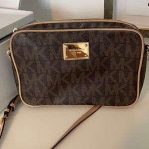 MK crossbody